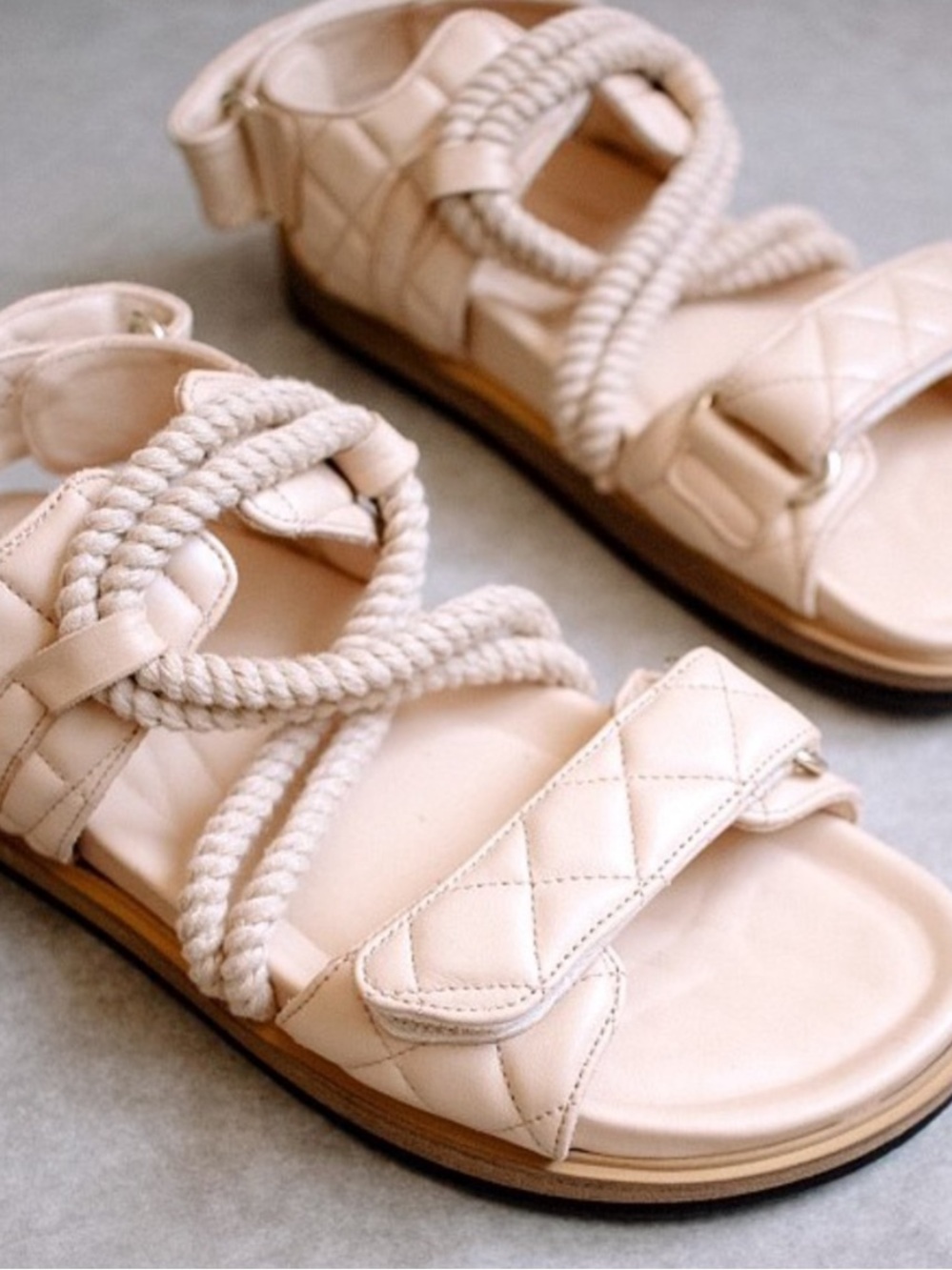 Alohas cream gladiator sandals size 7